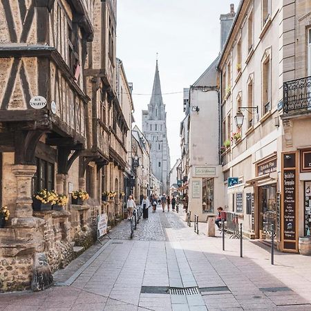 Large Apartment For 6 People In Bayeux 바이외 외부 사진