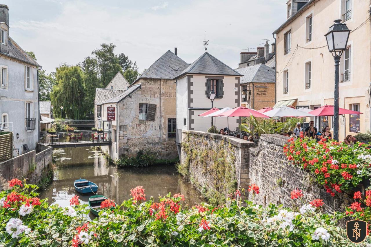 Large Apartment For 6 People In Bayeux 바이외 외부 사진